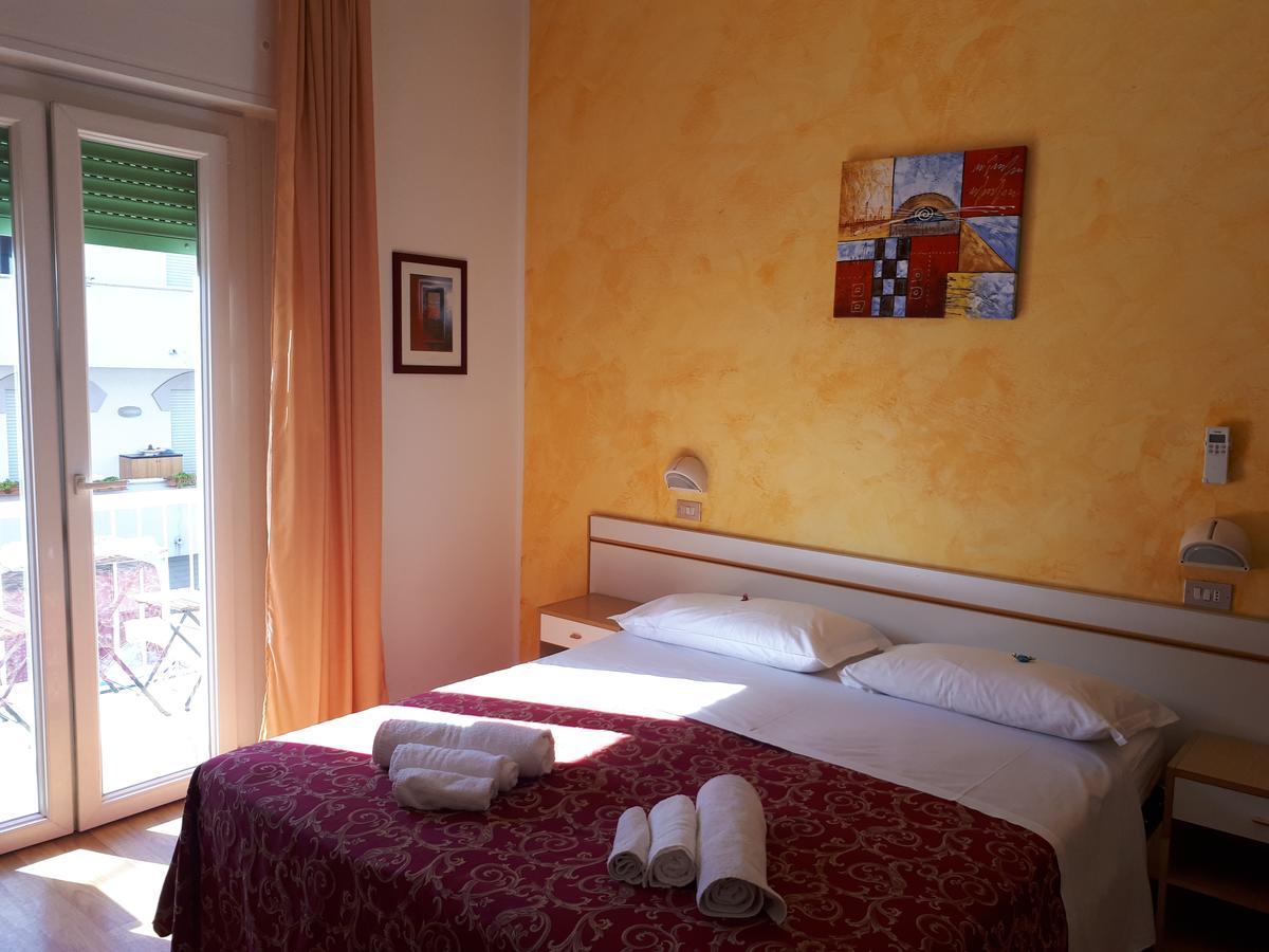 Hotel Ottavia ريميني المظهر الخارجي الصورة
