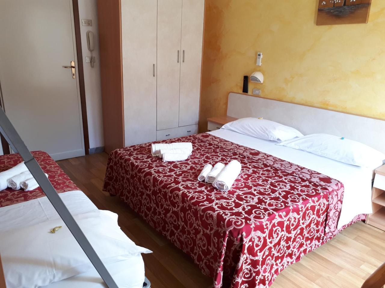 Hotel Ottavia ريميني المظهر الخارجي الصورة